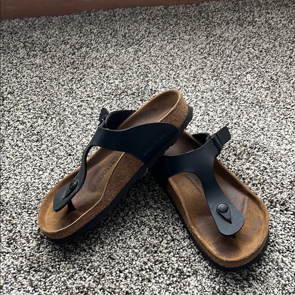 Birkenstock Black Gizeh Women's Sandals
